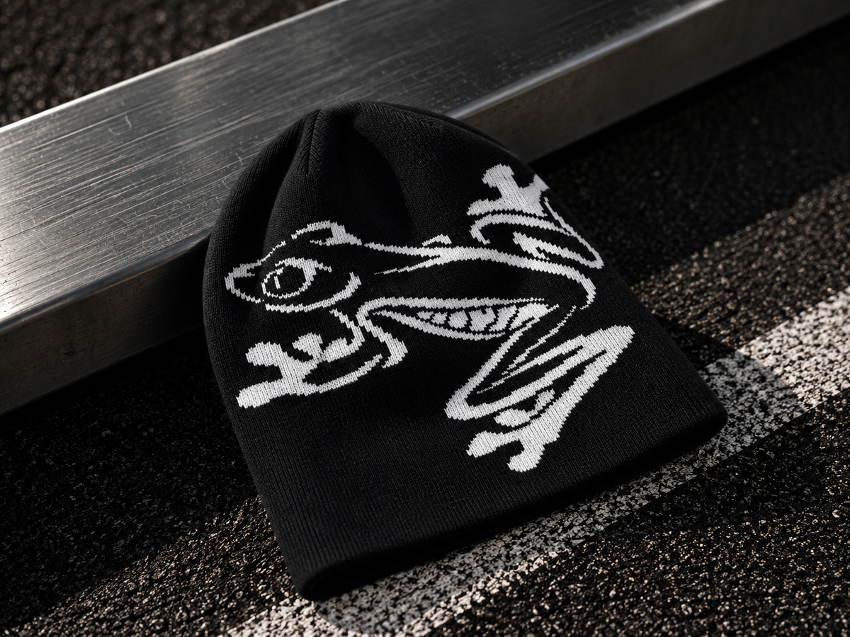 Frog Beanie — Black